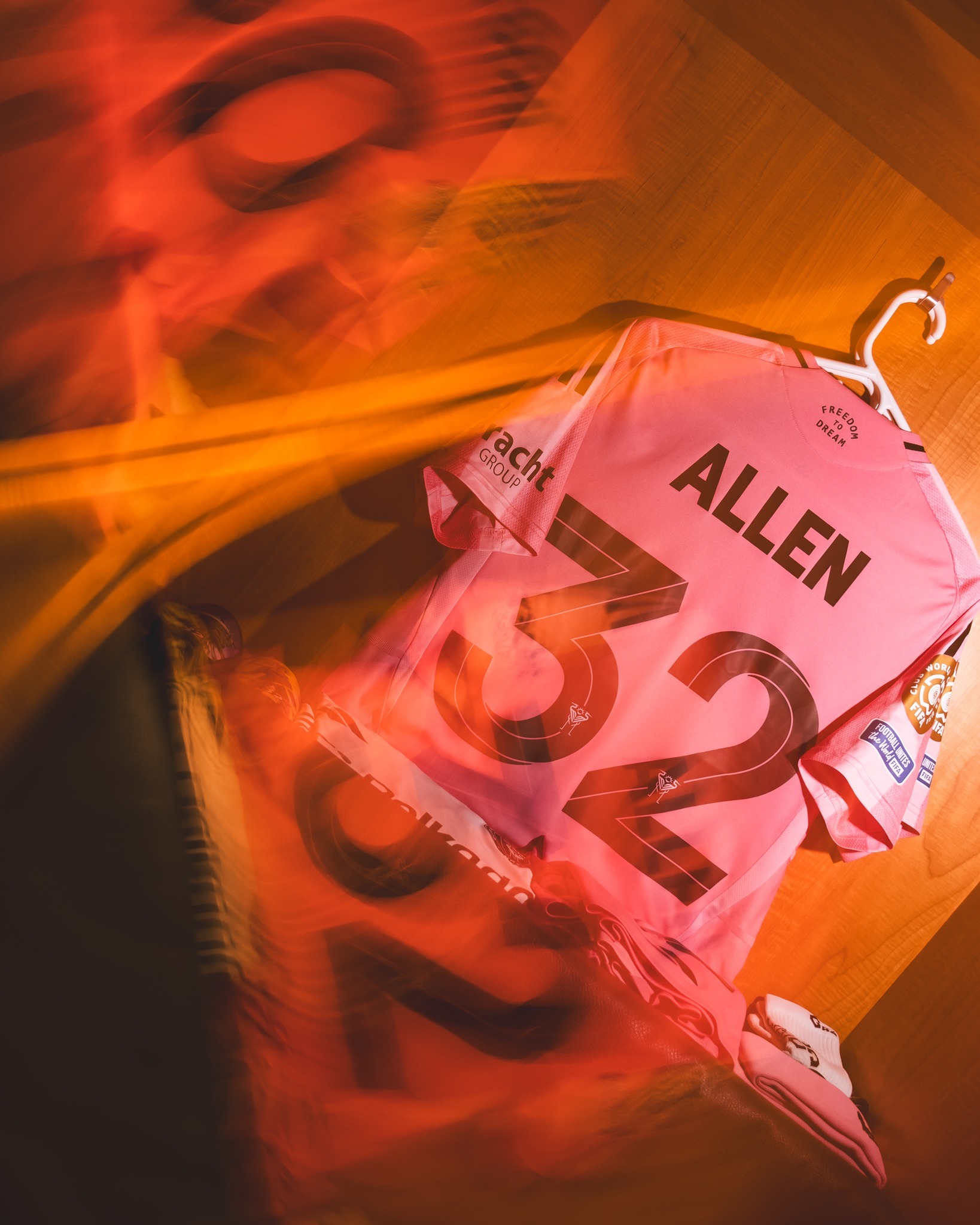 开云体育app-赛前体能课后，西汉姆回应争议备战欧冠，震撼外界，阵容厚度经受考验的简单介绍-开云体育app